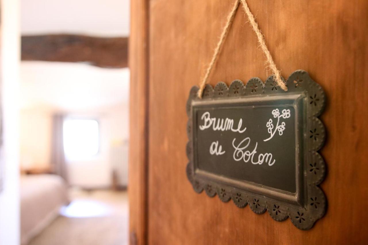 เลอ ต็องป์ ซุสป็องดู โพรว็องซ์ Bed & Breakfast แปร์นส์-เลส์-ฟงแตนส์ ภายนอก รูปภาพ