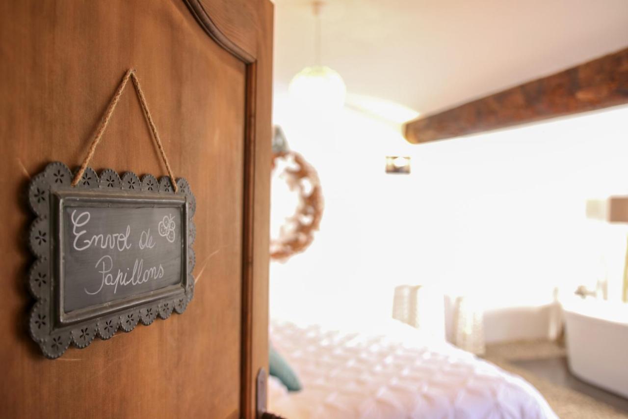 เลอ ต็องป์ ซุสป็องดู โพรว็องซ์ Bed & Breakfast แปร์นส์-เลส์-ฟงแตนส์ ภายนอก รูปภาพ